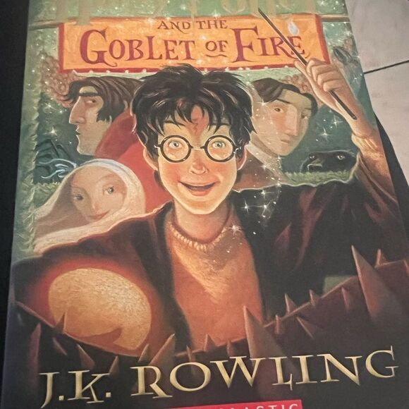 Scholastic Bestseller with Rich Maroon Cover - Picture 4 of 5